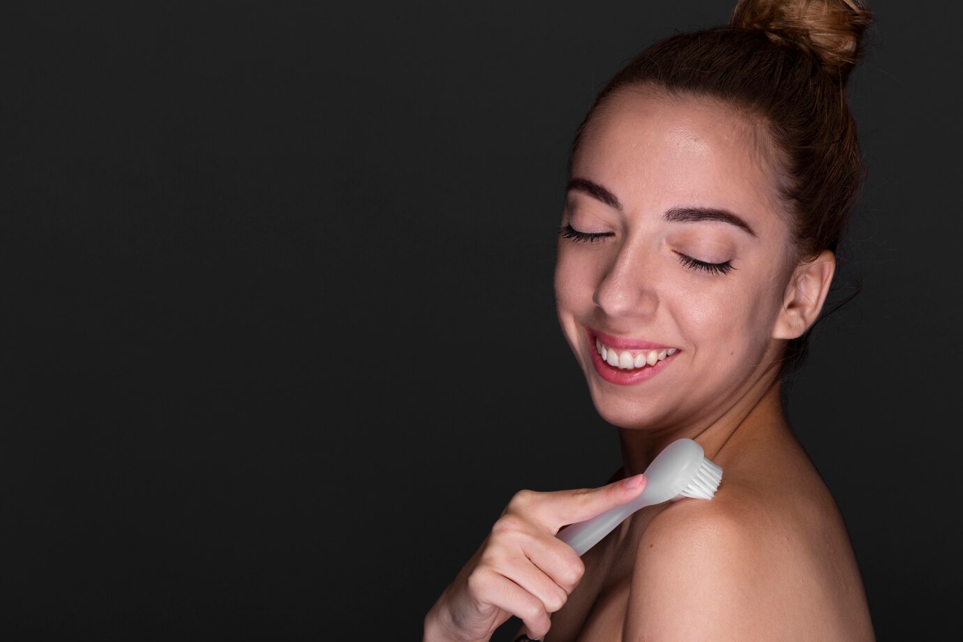 The Magic of Microneedling: Why It's a Game-Changer for Skin Health