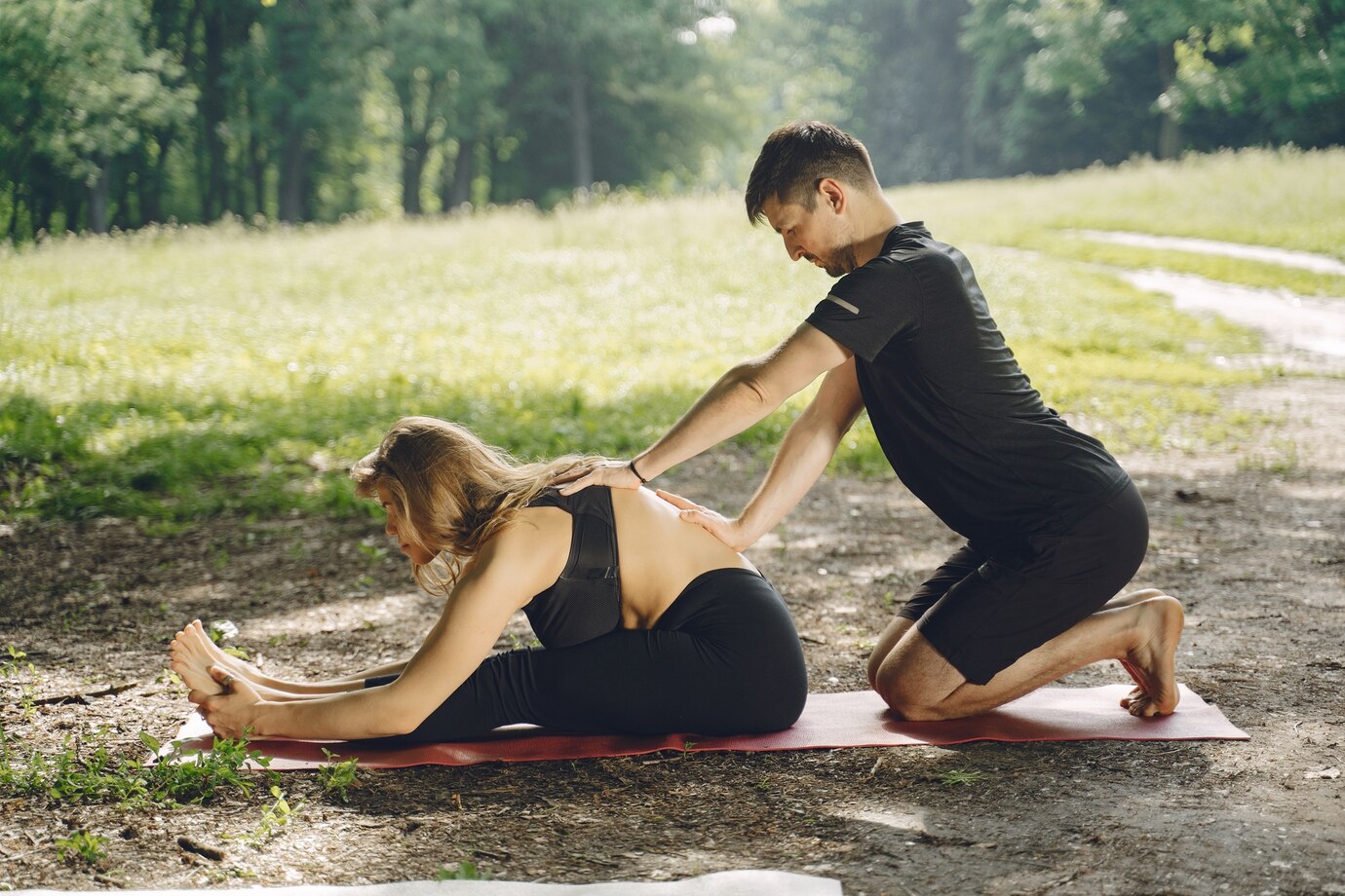 Massage Therapy for Outdoor Enthusiasts: Relaxing After a Long Hike
